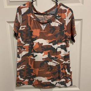 Camo t-shirt